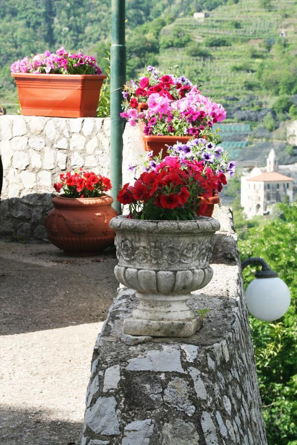 Tra I Monti Panzió Tramonti Kültér fotó